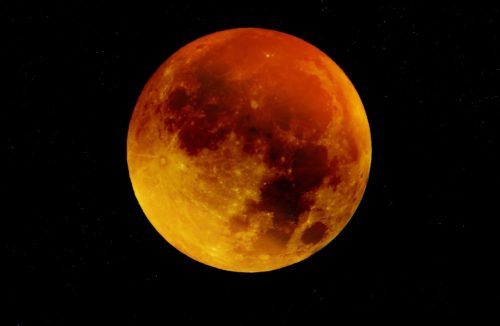 lune rousse