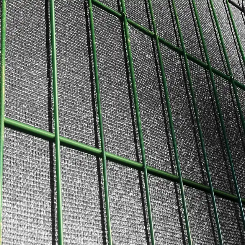 Brise vue Toile double face gris anthracite avec grillage zoom maille