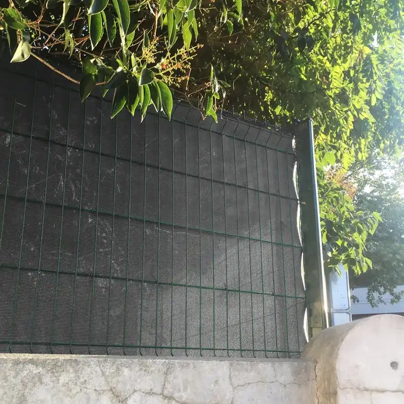 Brise vue Toile double face gris anthracite avec grillage  jardin