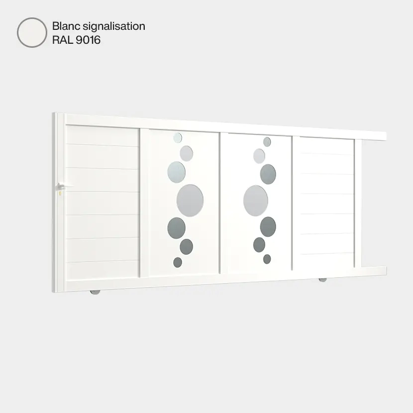 Portail aluminium: Portail coulissant Vitoria Blanc signalisation RAL 9016